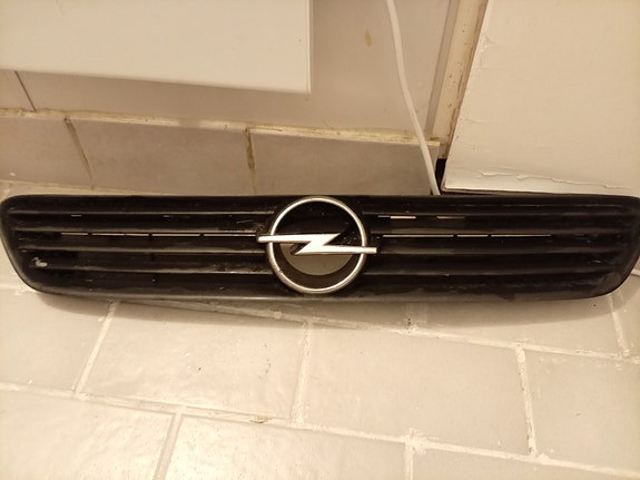 Opel Astra G keulamaski