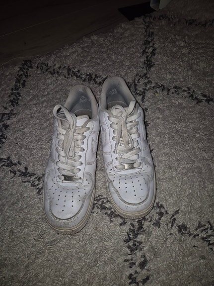 Nike Sportswear
AIR FORCE 1 07 - Matalavartiset tennarit - white