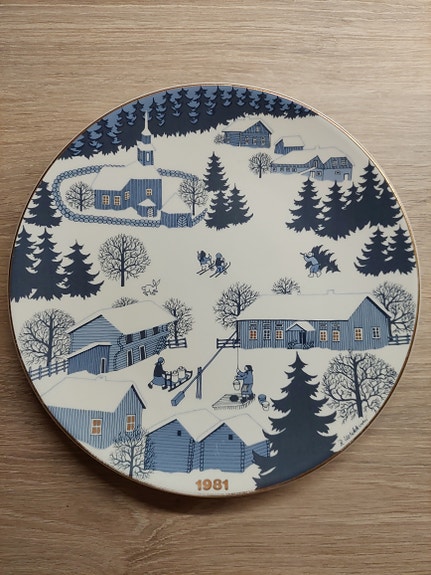 Arabia joululautanen 1981