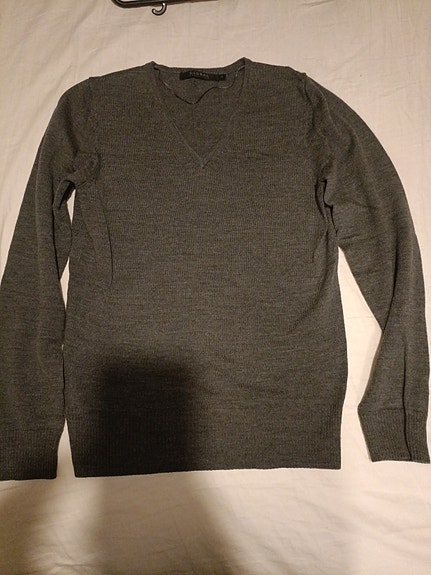 Merinovillainen harmaa neule Global essentials XS