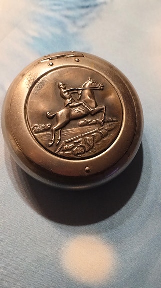 Product image 1 of 3