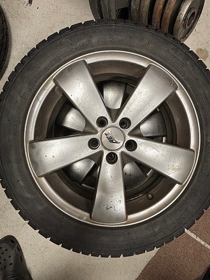 Product image 2 of 8