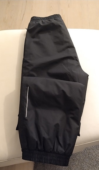 ICEPEAK Kevyttoppahousut 164 JR mustat, nouto Matinkylä