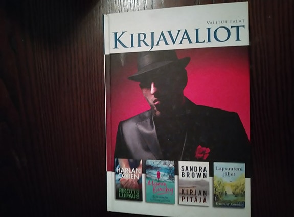 Kirjavaliot Kirja