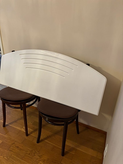 Valkoinen sängynpääty 120 cm x 50 cm