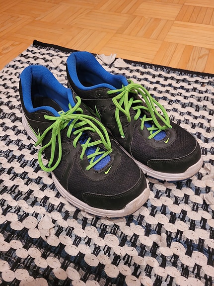 Nike Revolution 2 kengät