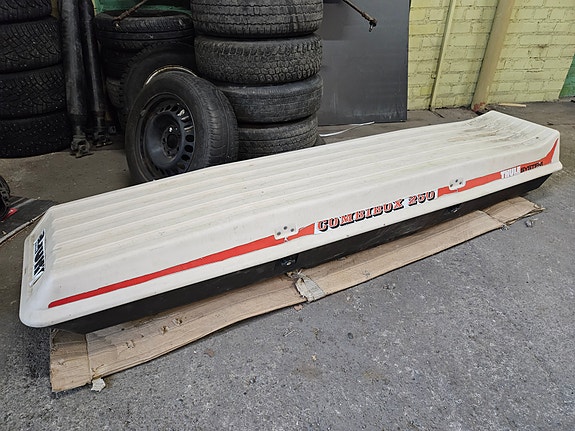 Thule Combibox suksiboksi
