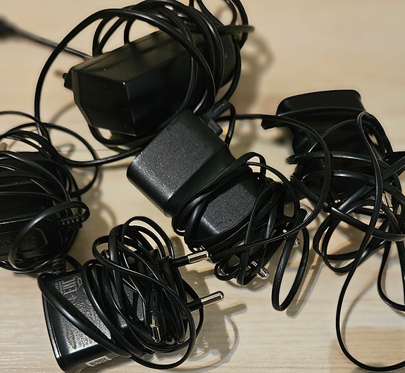 Mikro-usb latuteita