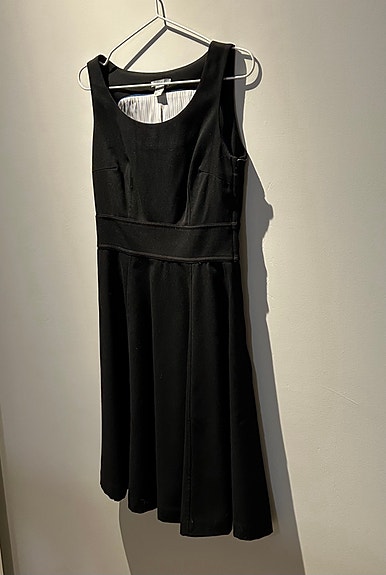 Musta vintage mekko 36
