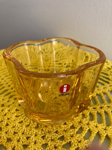 Iittala Aalto kynttilälyhty keltainen 60 mm