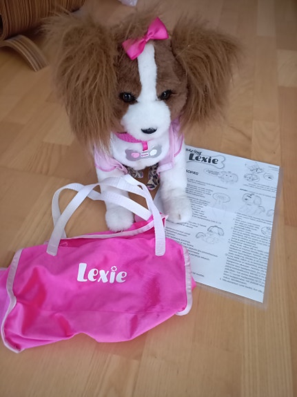 Amazing Lexie