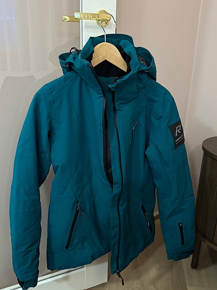 Product image 1 of 8