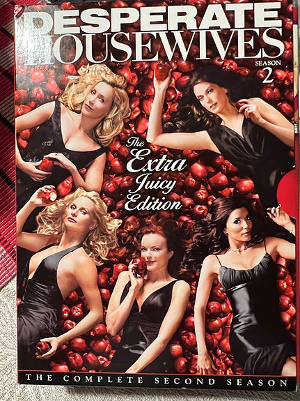 Täydelliset naiset/ Desperate Housewives kausi 2 dvd