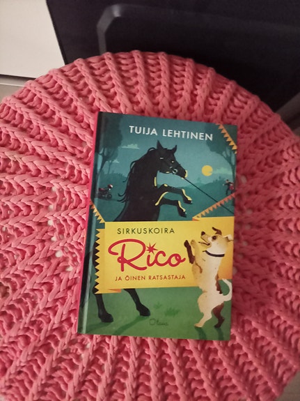 Nuorten kirja Tuija Lehtinen
