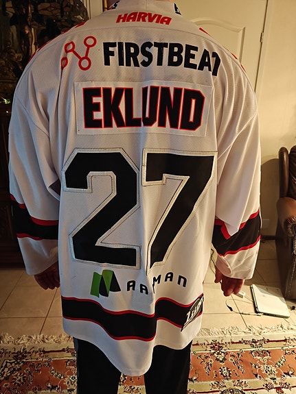 Oskar Eklundin pelipaita GW.