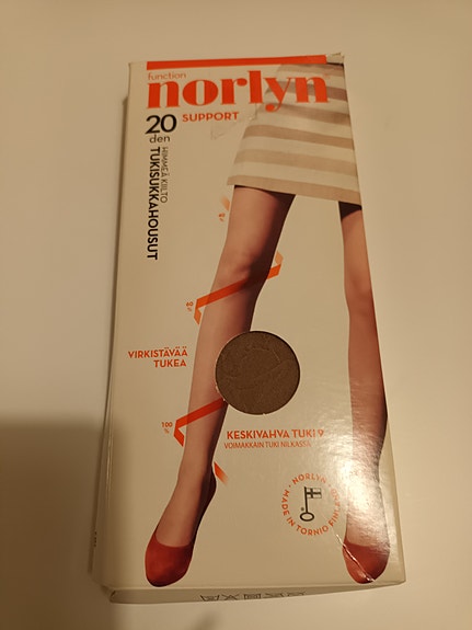 Norlyn käyttämättömät tukisukkahousut 44 - 48