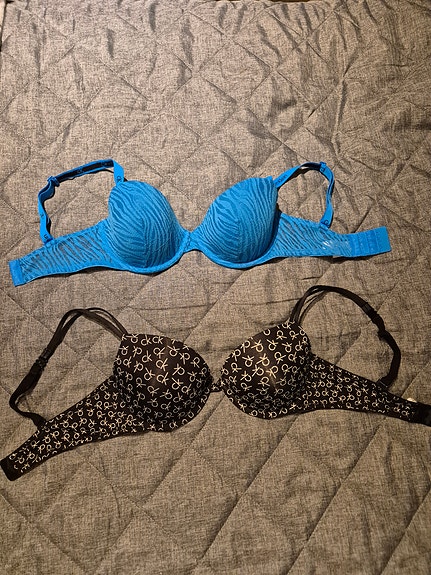 Calvin Klein rintaliivit
