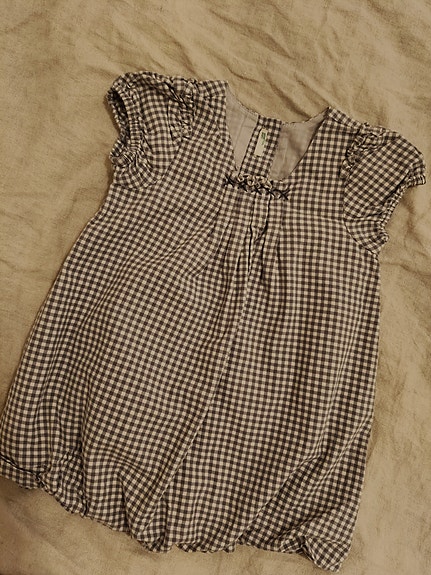 Lasten Benetton mekko koko 74
