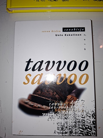 Uato Eskelinen Tavvoo Savvoo kirja