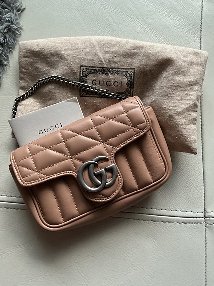 Gucci Marmont super ihana mini laukku