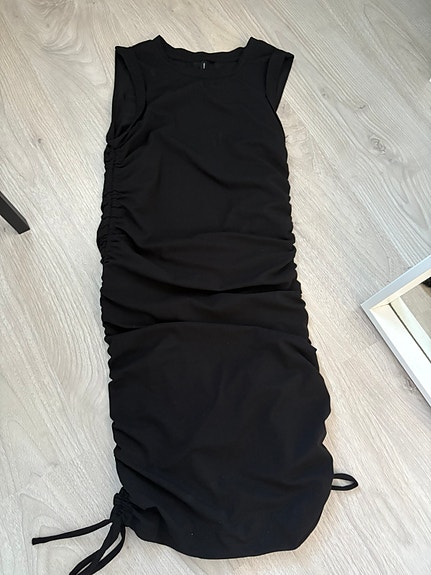 Vero Moda mekko