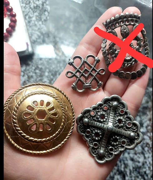 Kalevala solkia/rintakoruja 3kpl (tarjoa!)