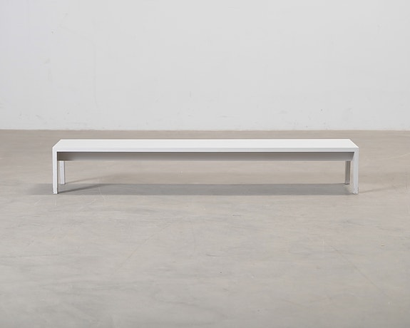 Muuto Stacked podium