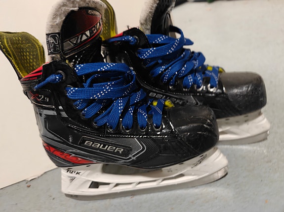 Bauer Vapor X2.8 Jääkiekkoluistimet koko 35