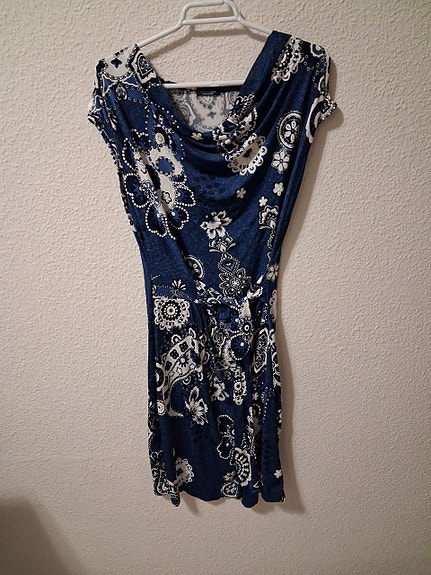 Blue Sand naisten mekko S sininen kuviollinen