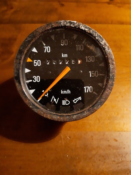 Saab 96 / V4 nopeusmittari