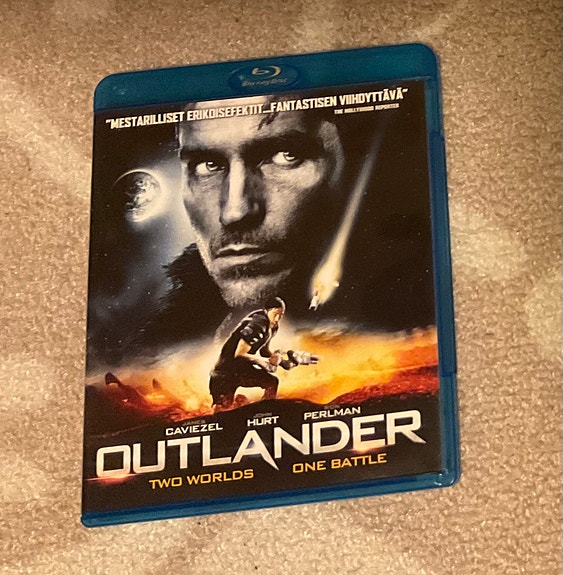 Outlander ( Blu-ray )