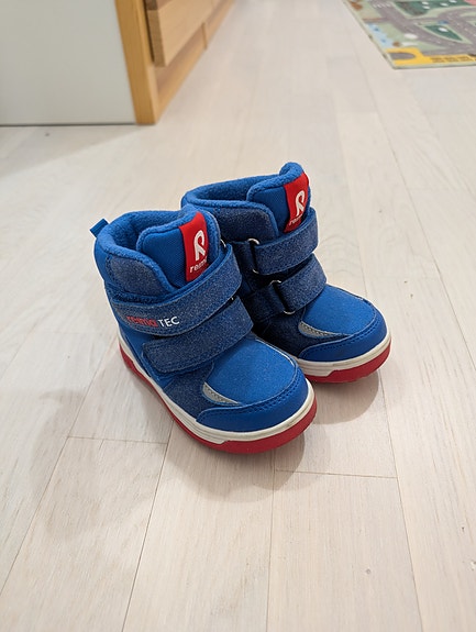 Reima Tec talvikengät koko 22