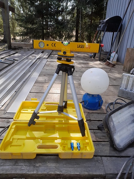Laser vatupassi