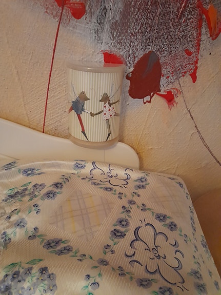 Laste huoneen seinälamppu