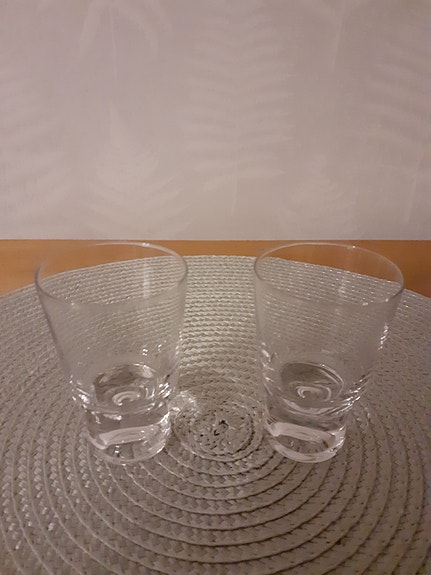 Iittala Future 2 snapsilasia