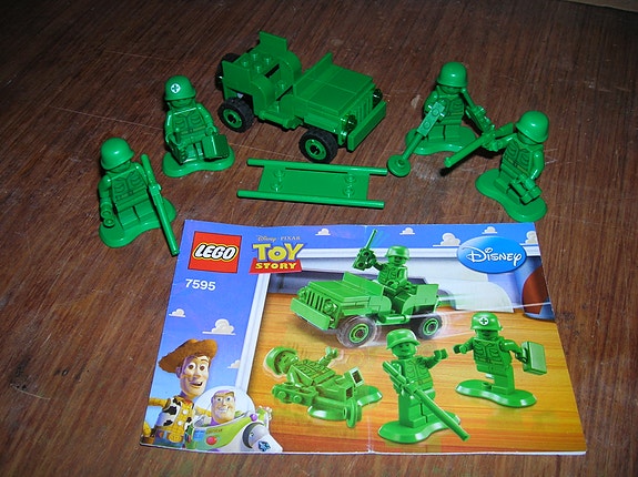 Lego Toy Story 7595 ja 30071