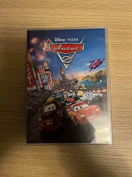 Autot 2 DVD-elokuva