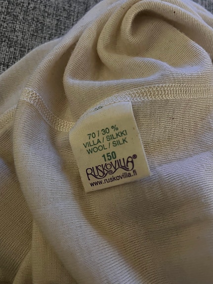 Ruskovilla aluspaita/kerrasto, koko 150 70%villa30% sillki
