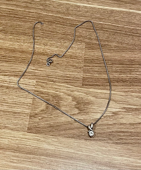 Hopea kaulakoru ja ketju hopeinen