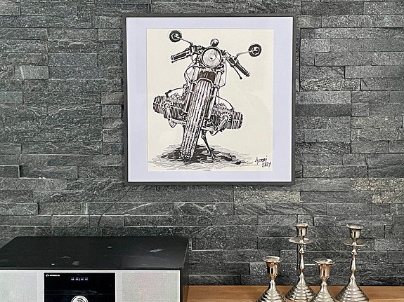 BMW Moottoripyörä tussipiirros