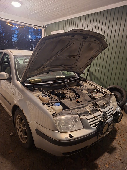 Osina volkswagen Bora 1.6 AKL