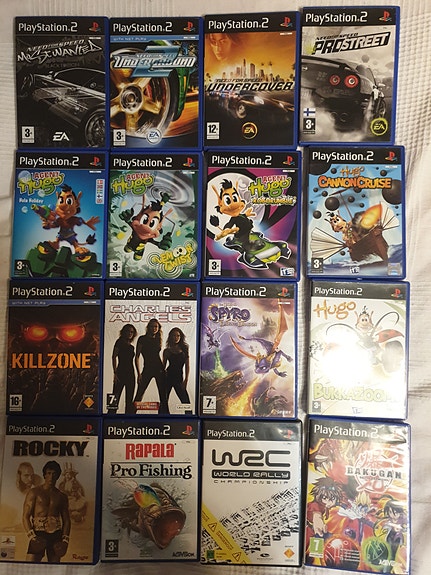 PS2 pelejä