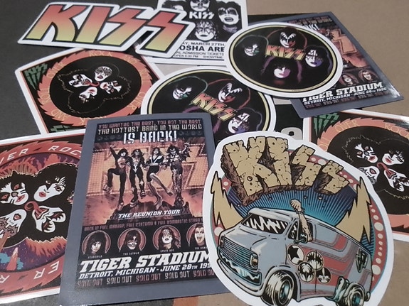 KISS-tarrapaketti kotiin postitettuna #246