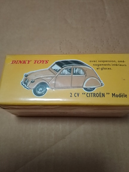Dinky Toys CITROEN 2CV