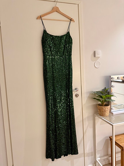 Vihreä paljetti/glitter iltapuku