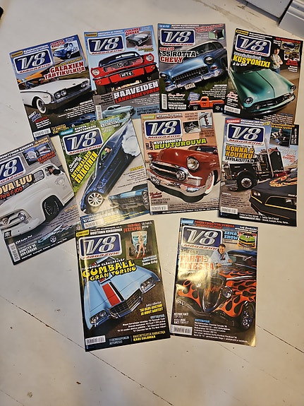 V8 Magazine vuosikerta 2011