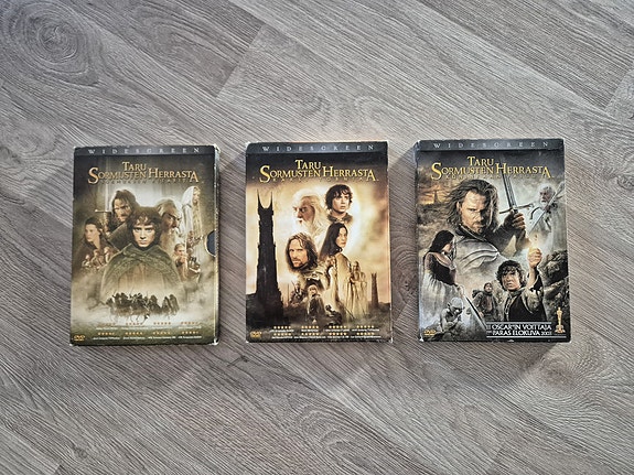 Taru Sormusten Herrasta trilogia