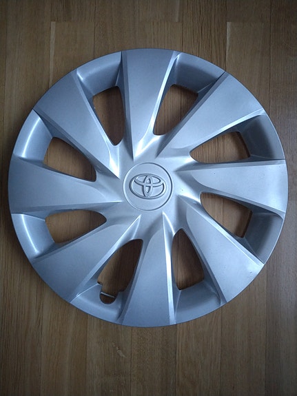 Toyota 14" pölykapseli