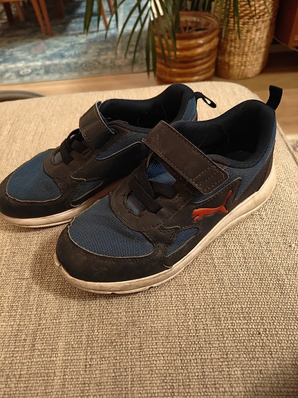 Puma lasten kengät koko 33