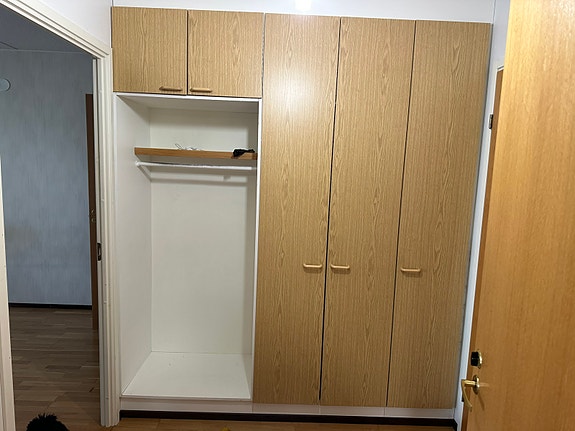 Kaapiston ovet